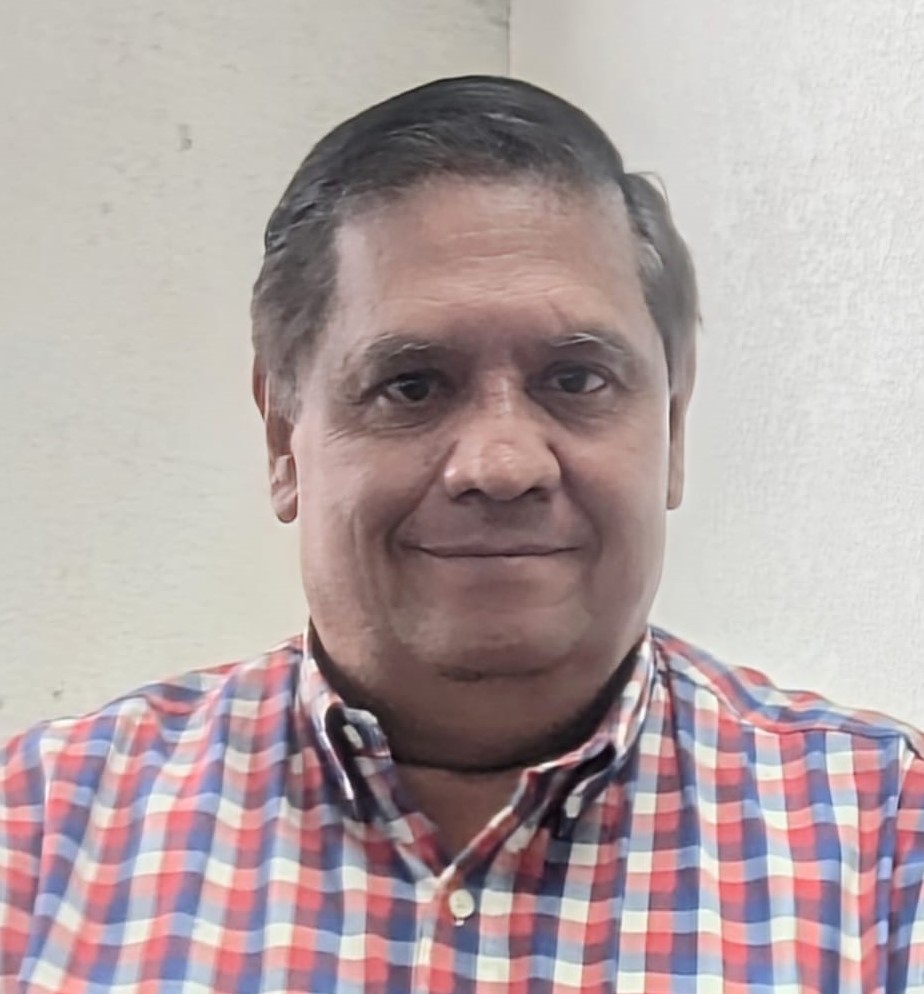 Dr. Carlos Chávez Mercado